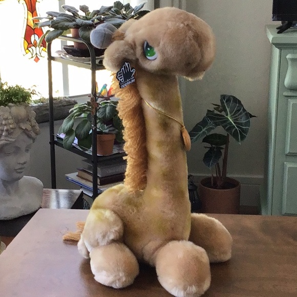 Precious Moments Other - Vintage Applause Precious Moments Alfred the Giraffe from 1985.